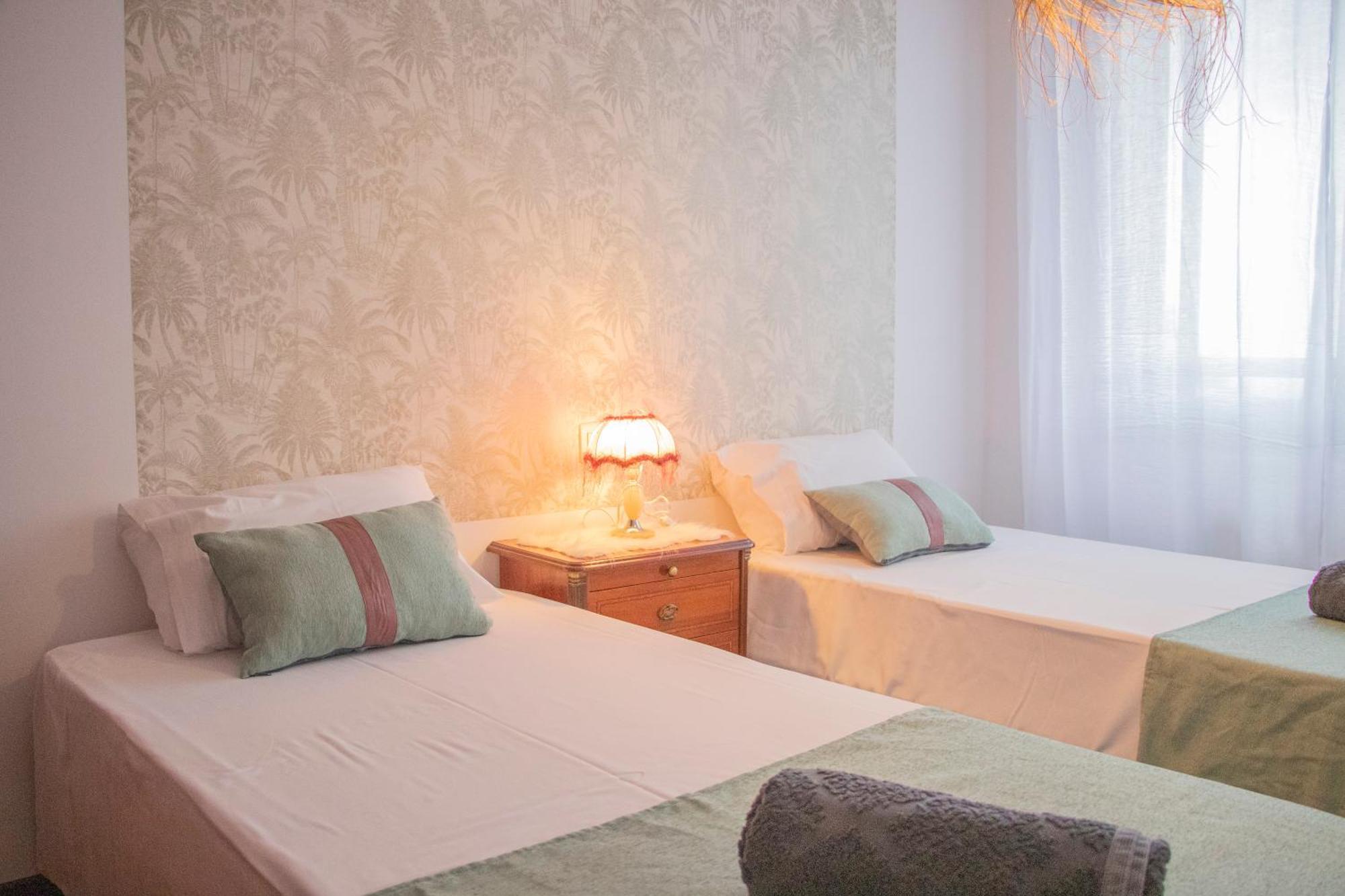 Luxury Singular Apartments Green سانتياغو دي كومبوستيلا الغرفة الصورة